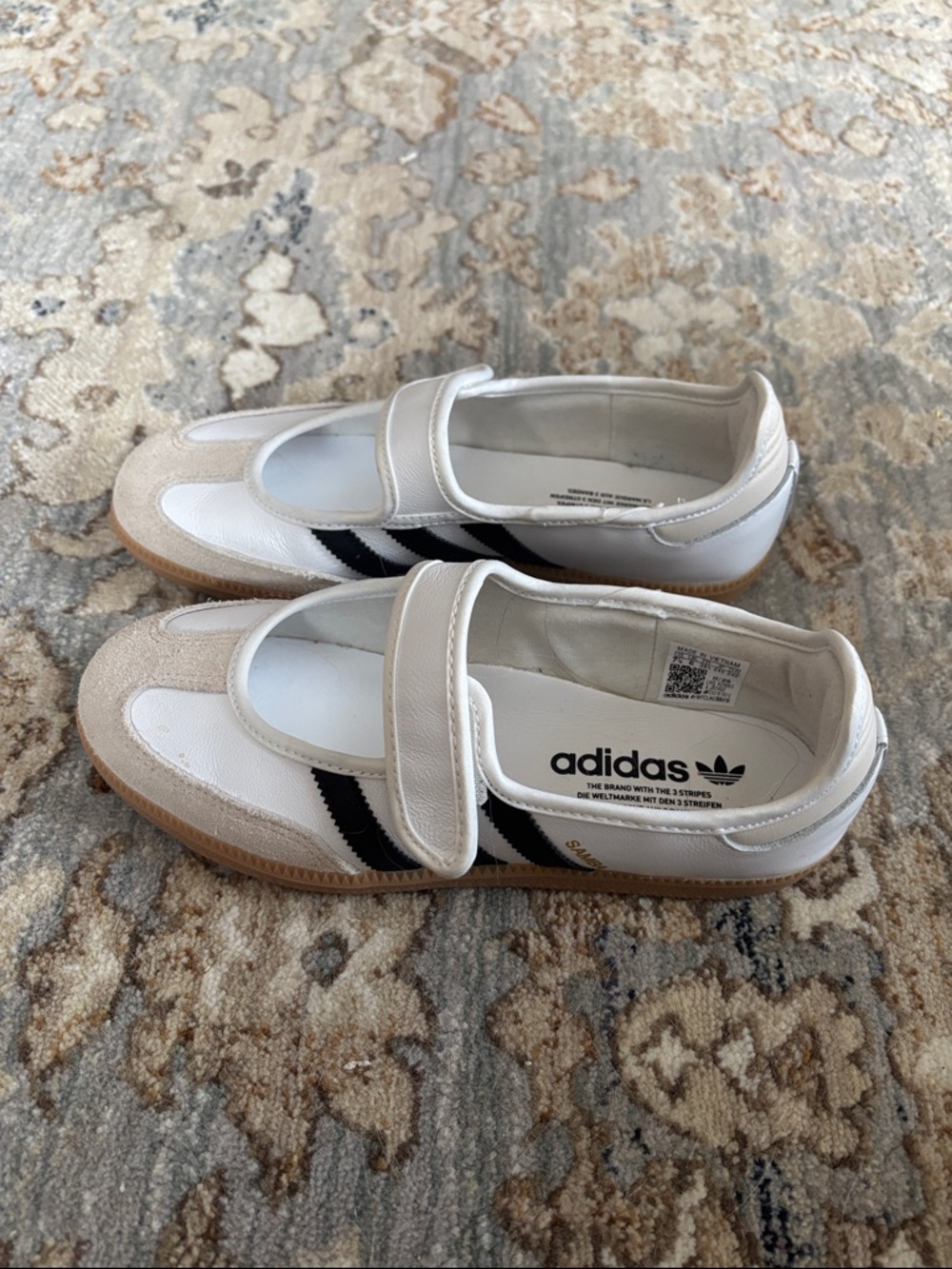 adidas Women White Sneakers with Black Stripes and Gum Sole